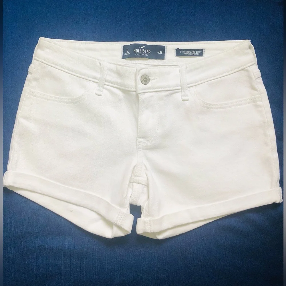 Hollister ✨️ White Women's Short Size W26